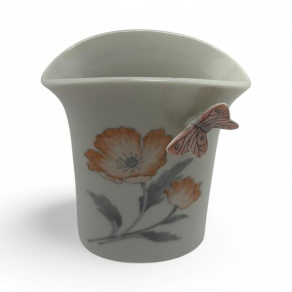Vintage Takahashi Porcelain Vase – Butterfly & Poppy Floral Design - Picture 7 of 13
